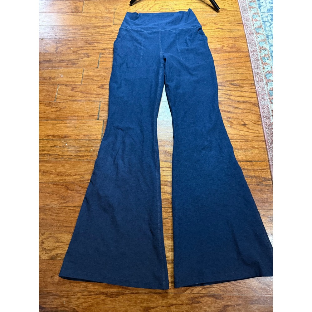 Beyond Yoga Womens Navy Blue Heathered Flare Leggings High Waist Pockets Size M